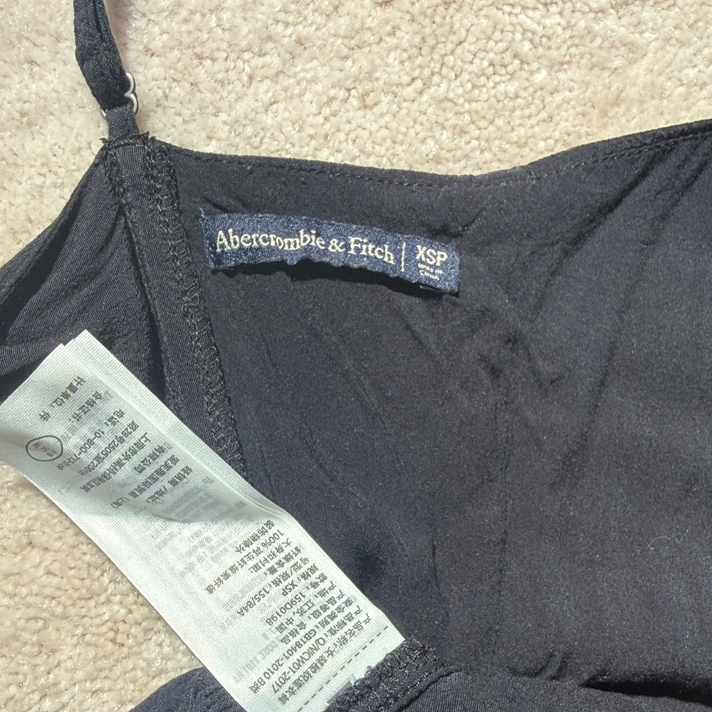 Abercrombie and Fitch Black Women's Sleeveless Jumpsuit - Picture 5 of 7